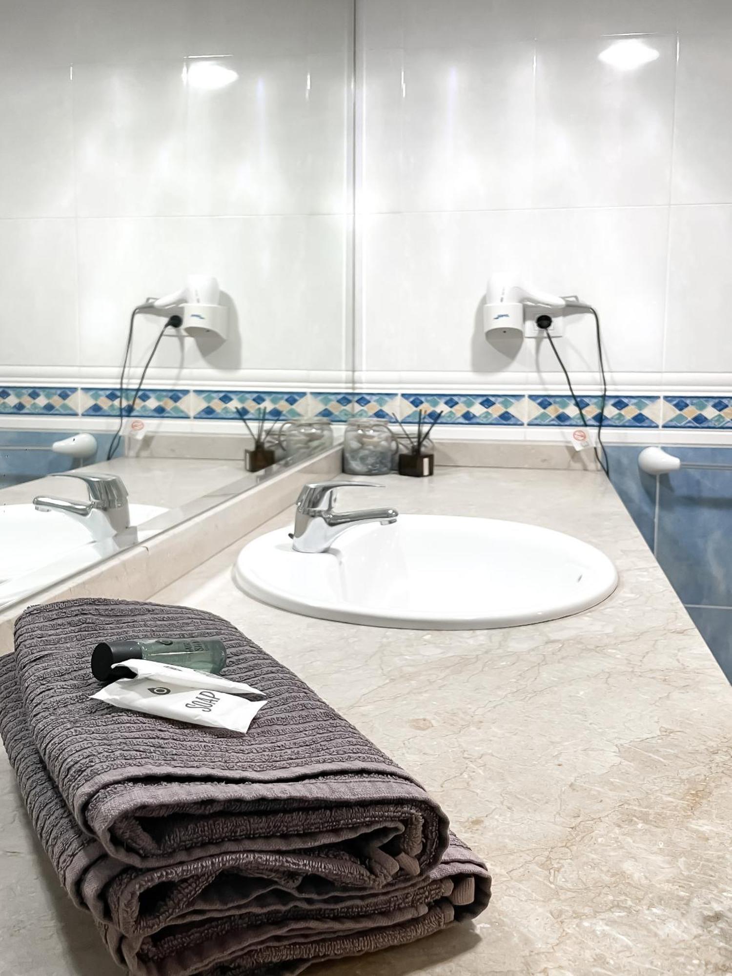B-Rent Casa Angela Pool View Apartment คอร์ราเลโฮ ภายนอก รูปภาพ